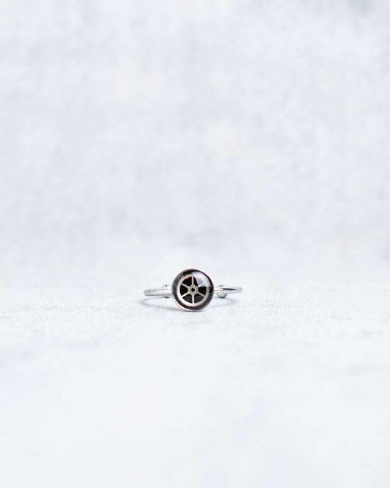 Small, handmade steampunk ring in silver, 8mm, adjustable size